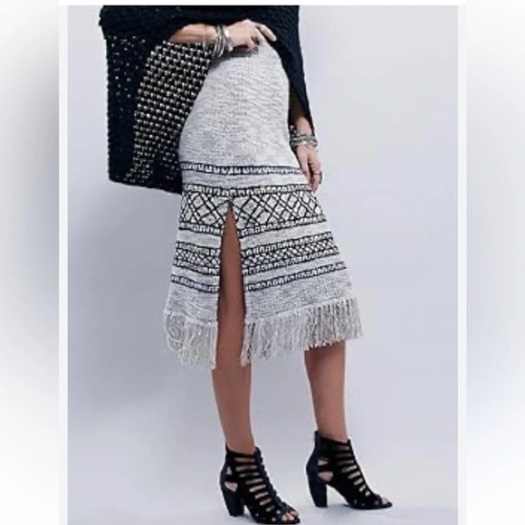 Free People Grey Fringe Skirt Size Small - Picture 1 of 4